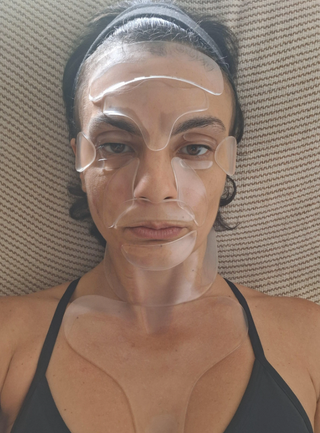 Face tape vs. anti-rimpel patches: waarom kinesio face tape de voorkeur heeft!